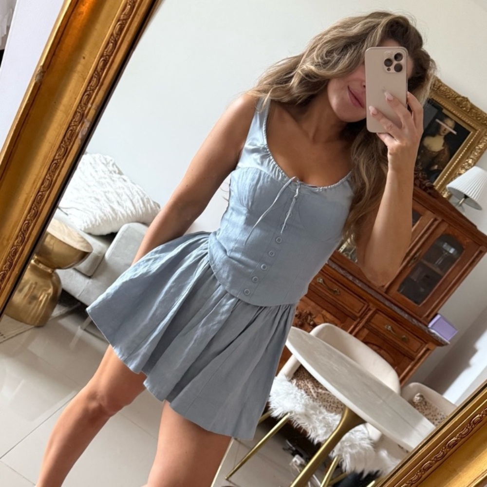 NWT Reformation Evy Co-Ord - adorable linen and silk matching set